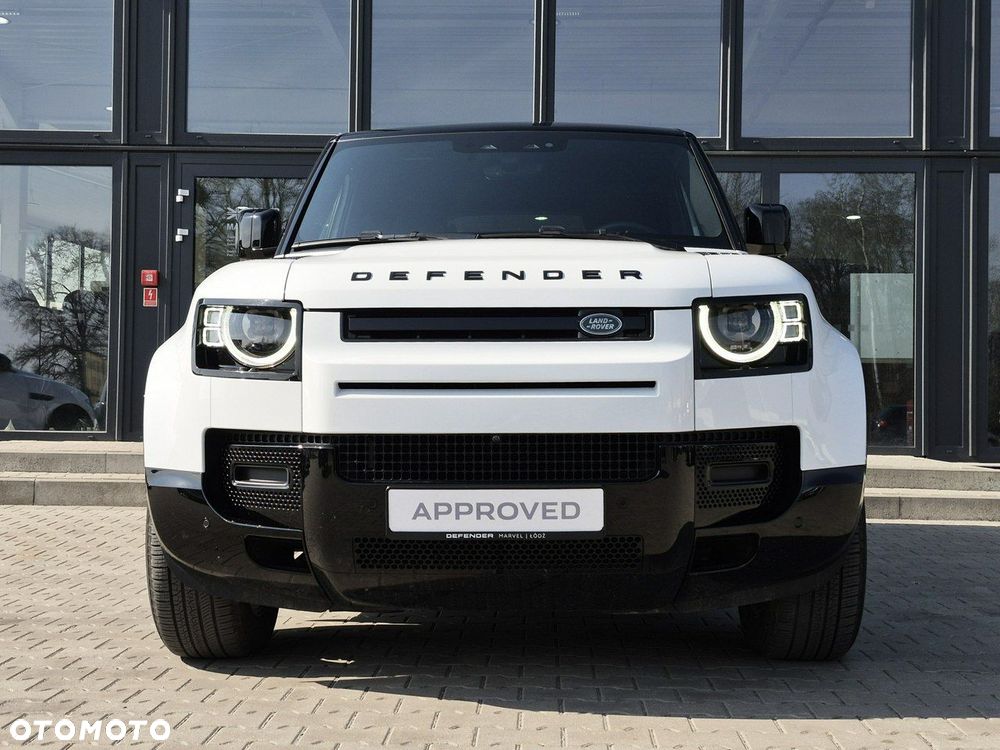 Land Rover Defender - 4