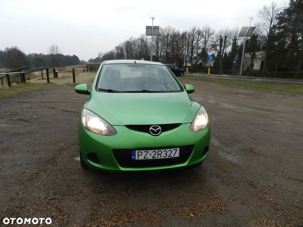 Mazda 2 - 19