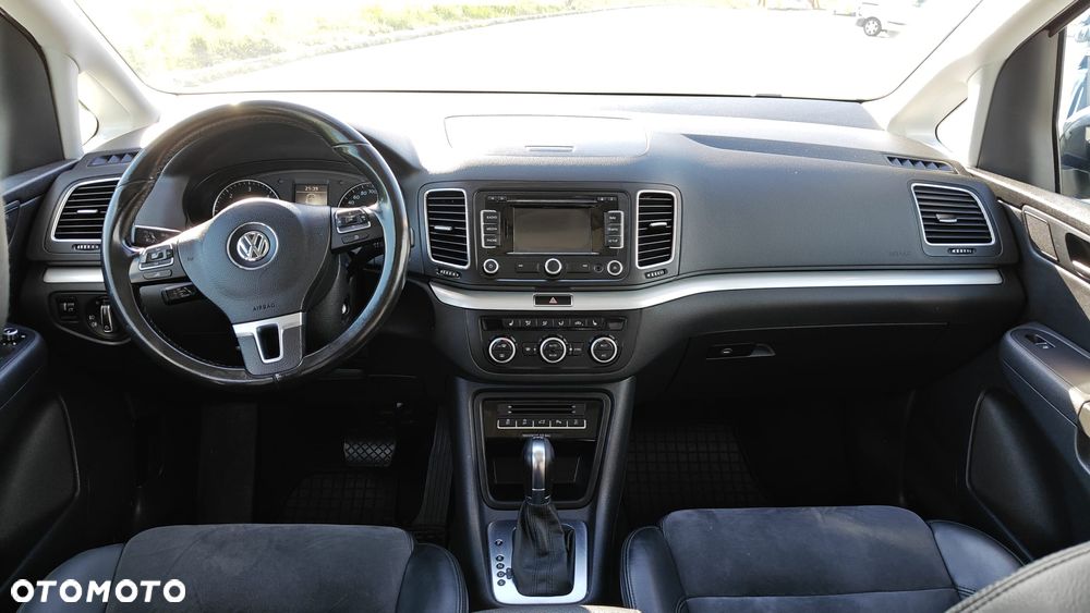 Volkswagen Sharan 2.0 TDI DSG BlueMotion Technology Comfortline - 14