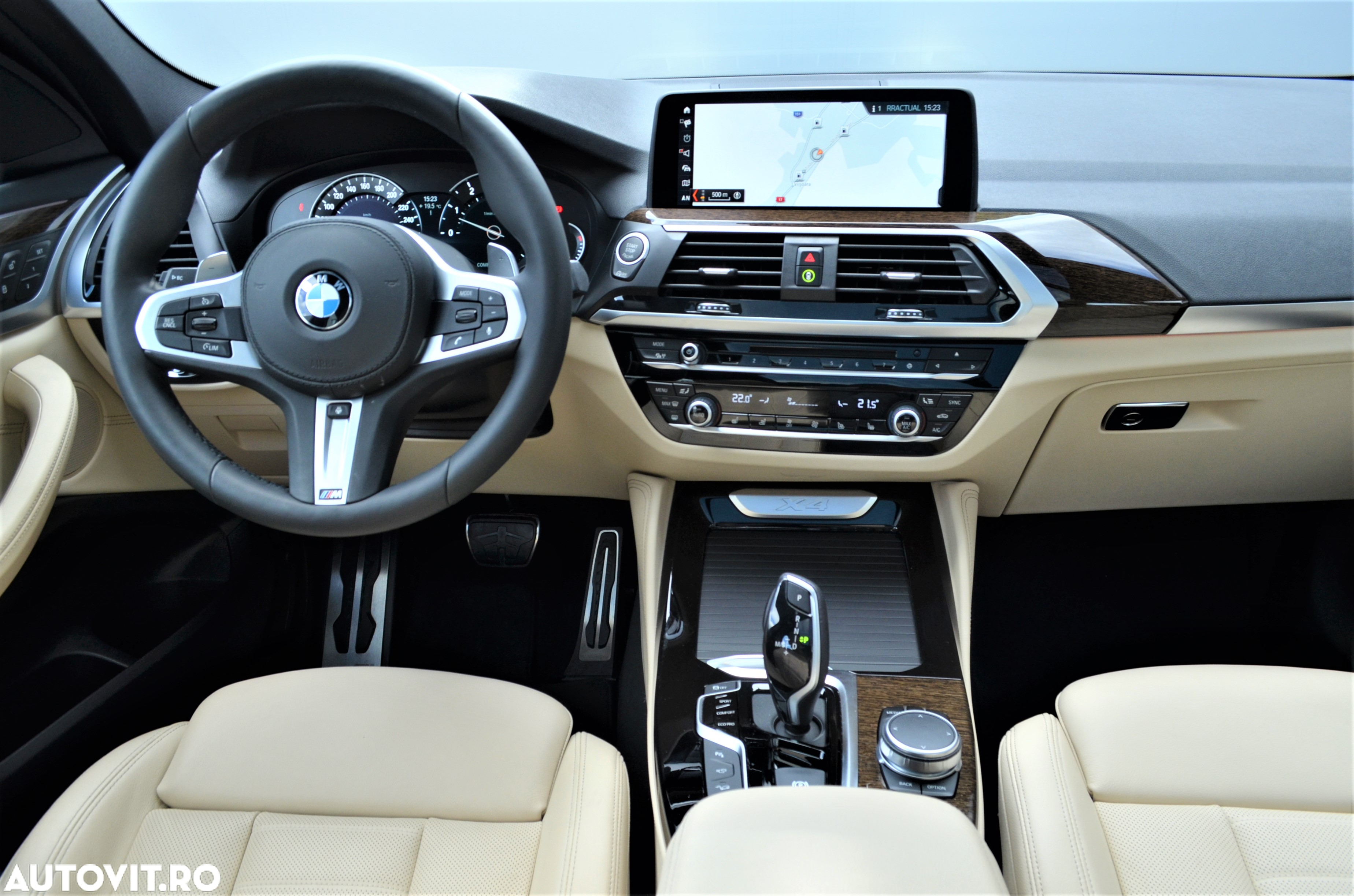 BMW X4 xDrive20i AT - 7