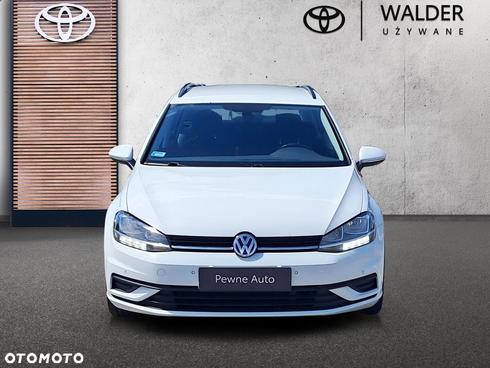 Volkswagen Golf - 9
