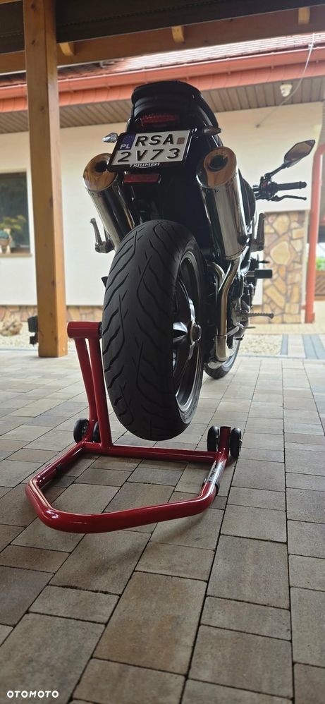 Triumph Speed Triple - 16