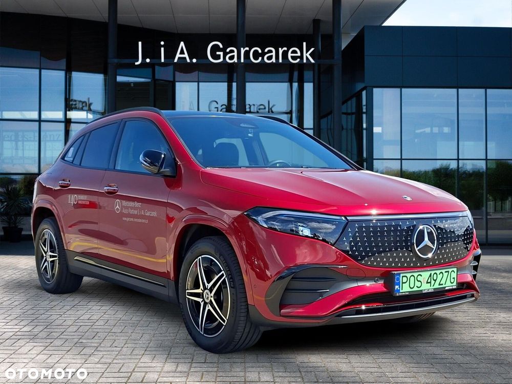 Mercedes-Benz EQA - 8