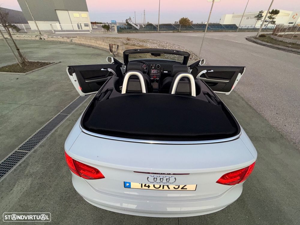 Audi A3 Cabrio 2.0 TDi S-line - 52