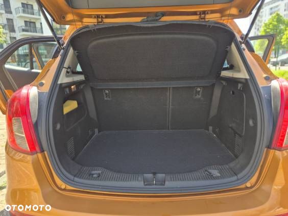 Opel Mokka 1.6 Essentia S&S - 11