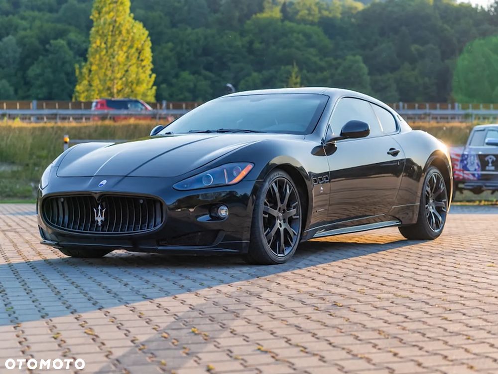 Maserati GranTurismo S Automatik - 1