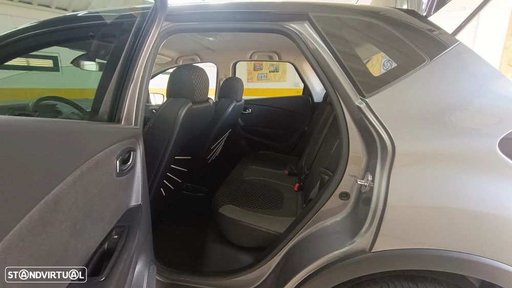 Renault Captur 1.5 dCi Sport - 13
