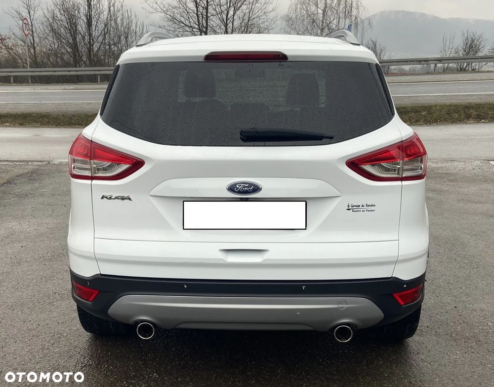 Ford Kuga 2.0 TDCi 4x4 Titanium - 4