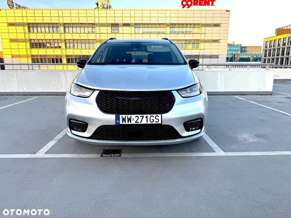 Chrysler Pacifica - 14