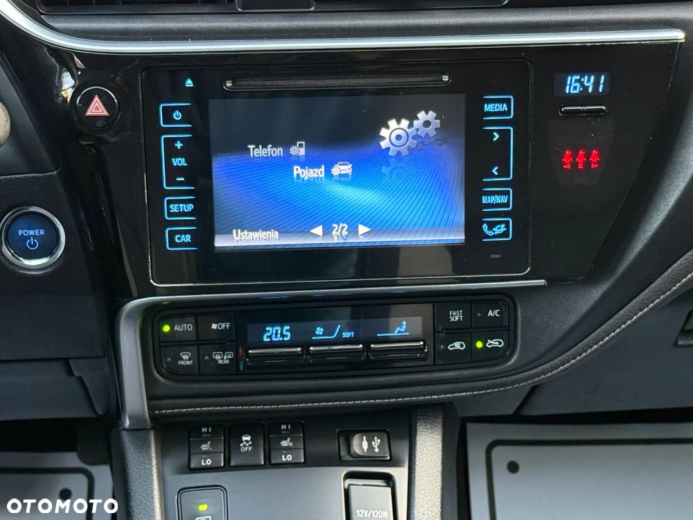 Toyota Auris Hybrid 135 Comfort - 8