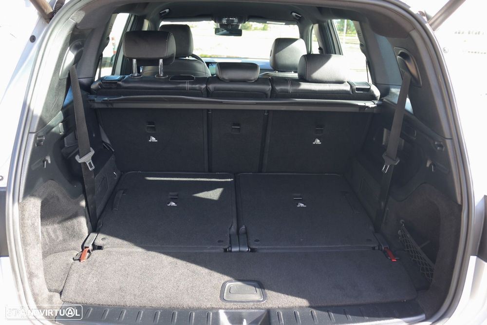 Mercedes-Benz GLB 180 d Progressive - 41