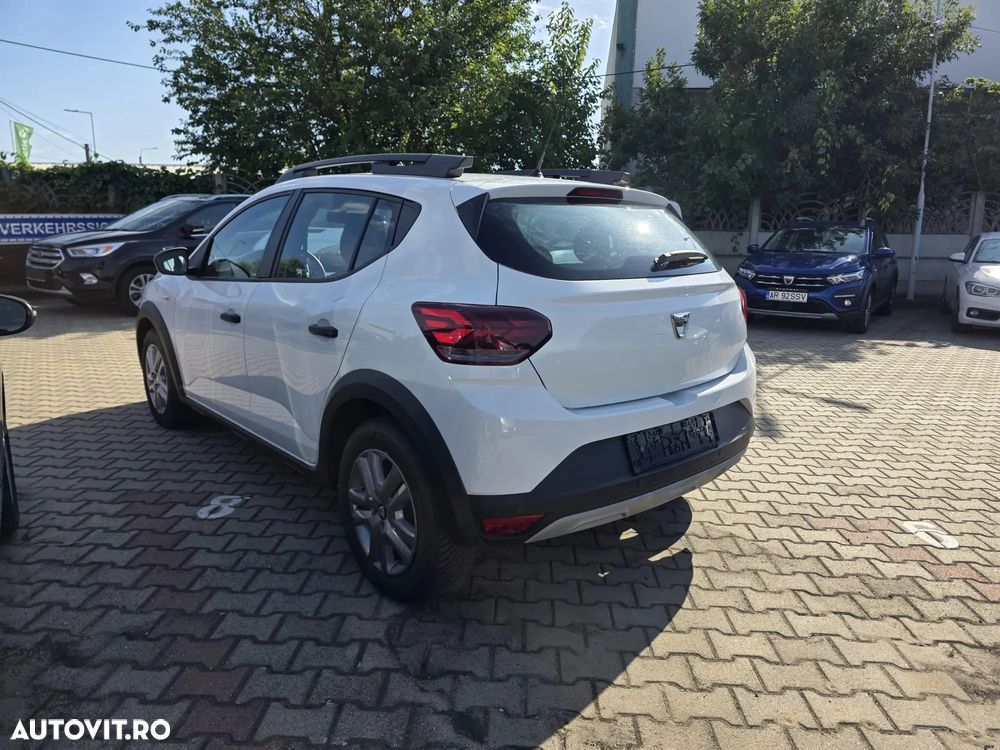 Dacia Sandero Stepway TCe 90 MT6 Comfort - 3