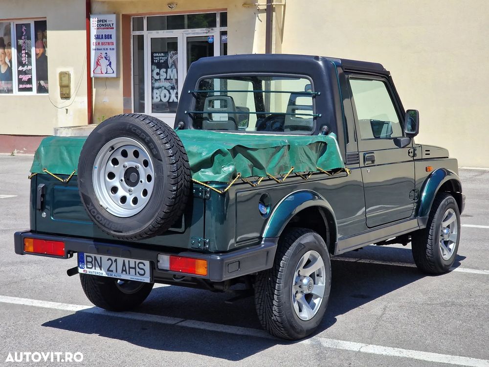 Suzuki Samurai - 4