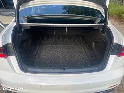 Audi A6 Limousine - 11