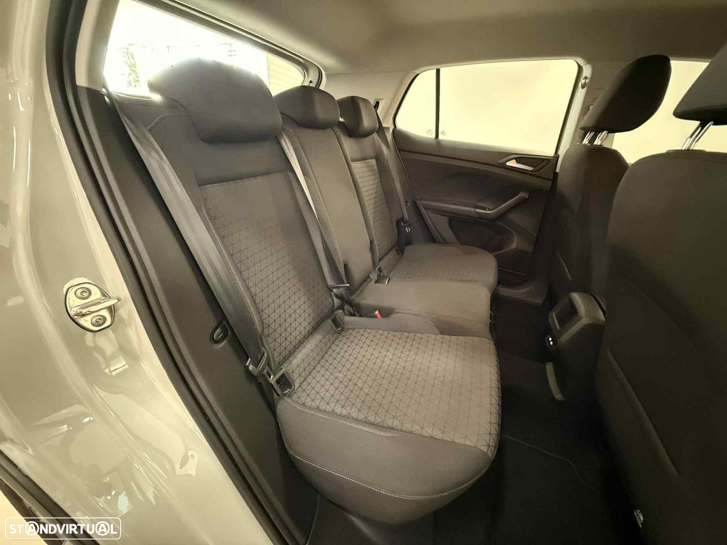 VW T-Cross 1.0 TSI Life - 12