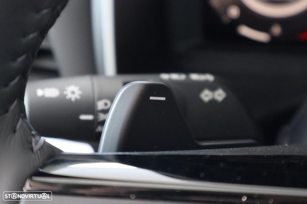 Nissan Qashqai 1.3 DIG-T Advance Xtronic - 33