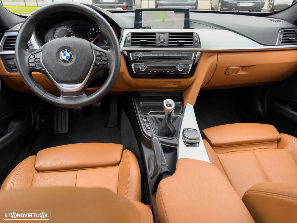 BMW 320 d Line Luxury - 8