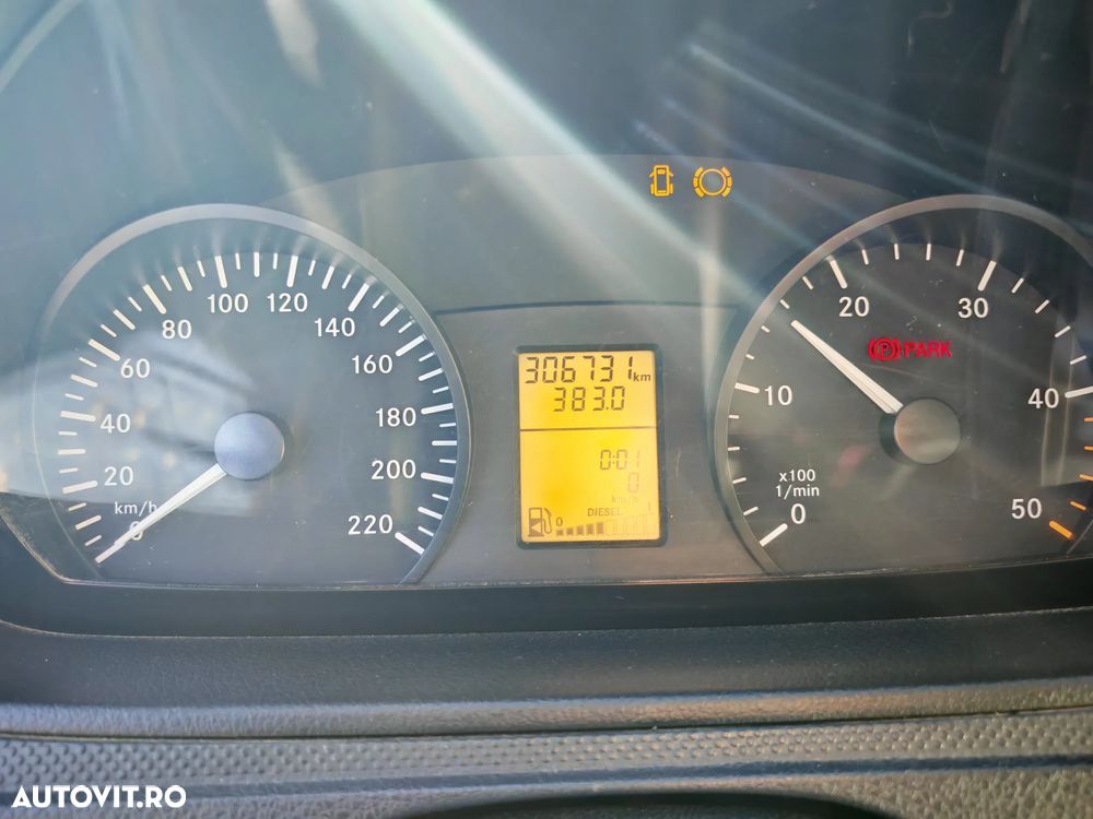 Mercedes-Benz Vito Extralang Mixto - 11