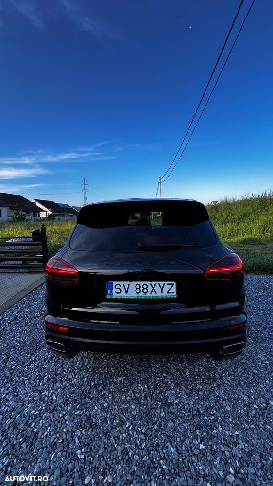 Porsche Cayenne - 19