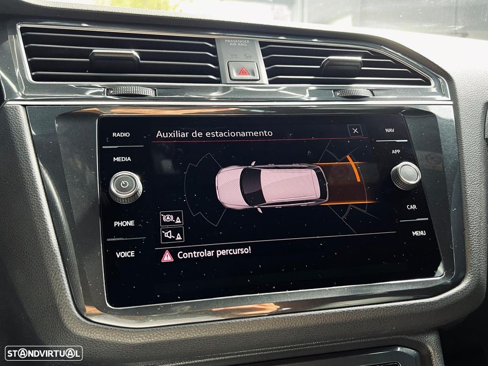 VW Tiguan 1.5 TSI R-Line DSG - 32