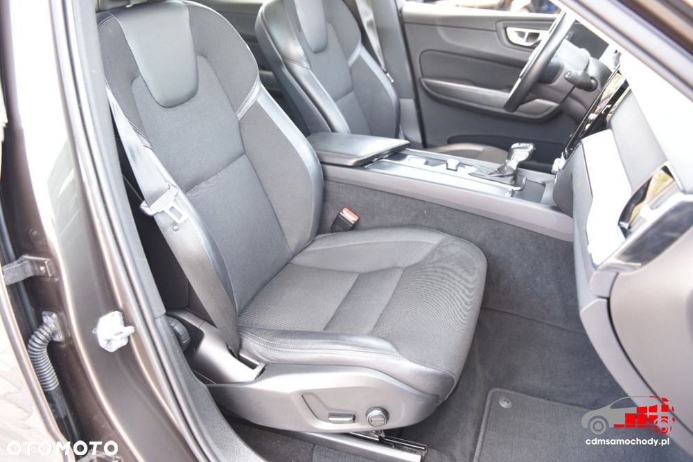 Volvo XC 60 - 22
