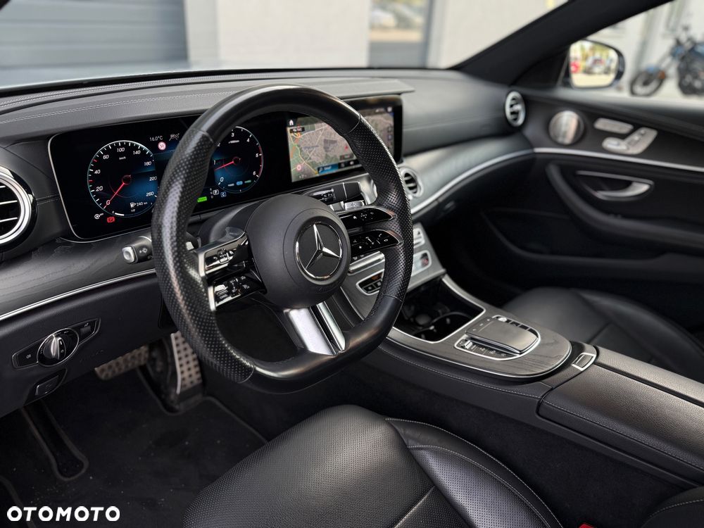 Mercedes-Benz Klasa E 220 d 4-Matic AMG - 16