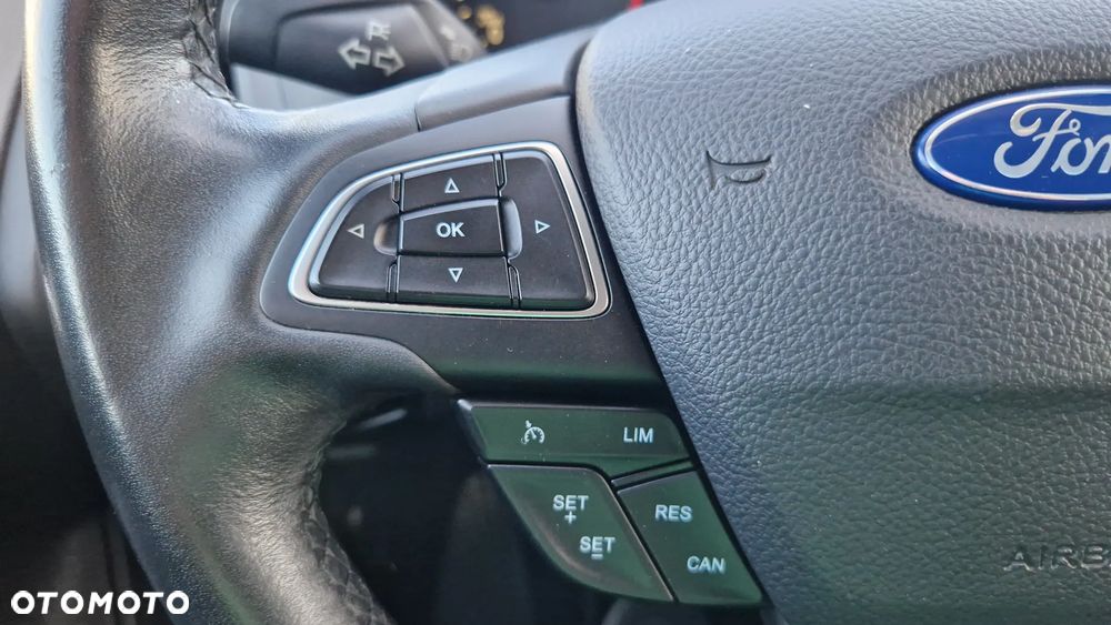 Ford Focus Turnier 1.5 EcoBlue Start-Stopp-System TITANIUM DESIGN - 20