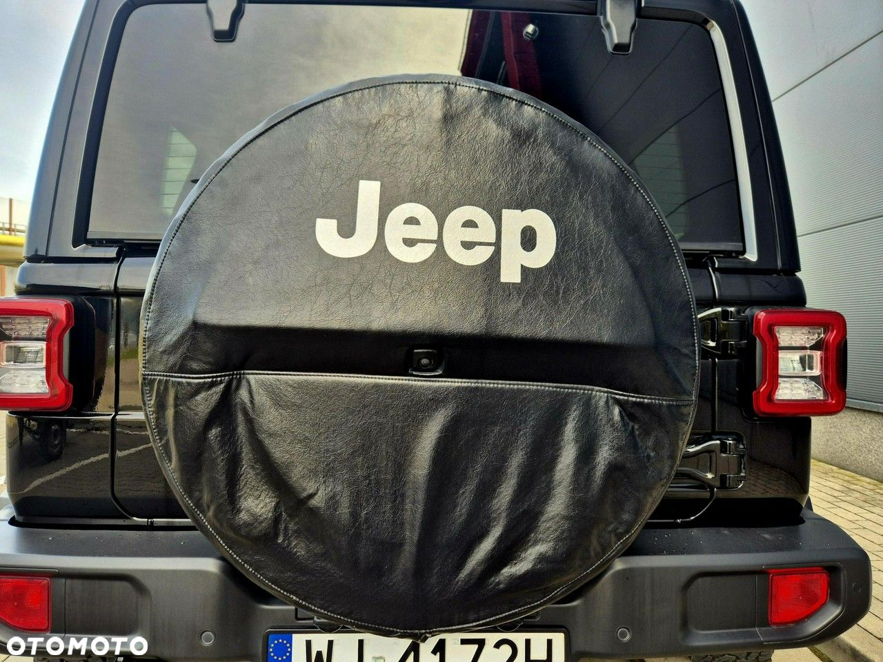 Jeep Wrangler - 33