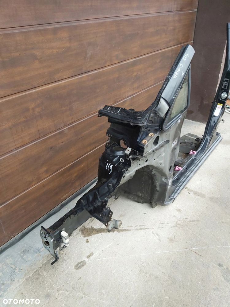 Toyota VERSO S ćwiartka przód LEWA próg słupek - 3