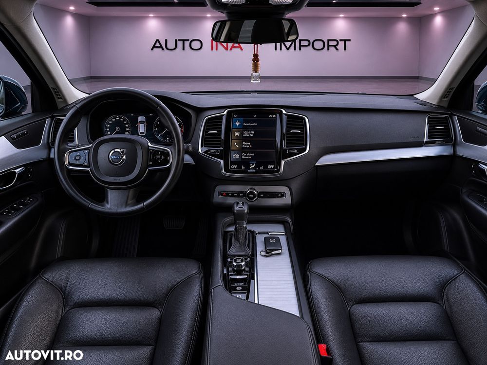 Volvo XC 90 D5 AWD Momentum - 6