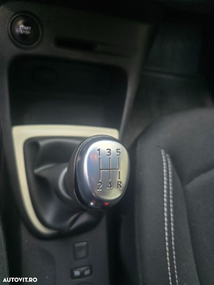 Renault Captur - 17