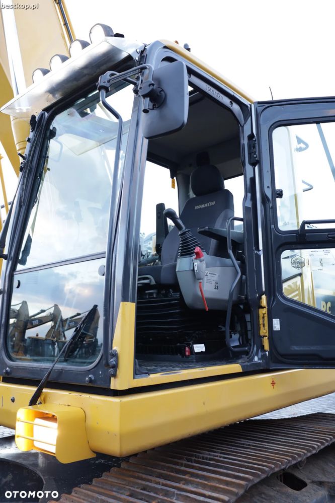 Komatsu PC210LC-11 LONG REACH - 18