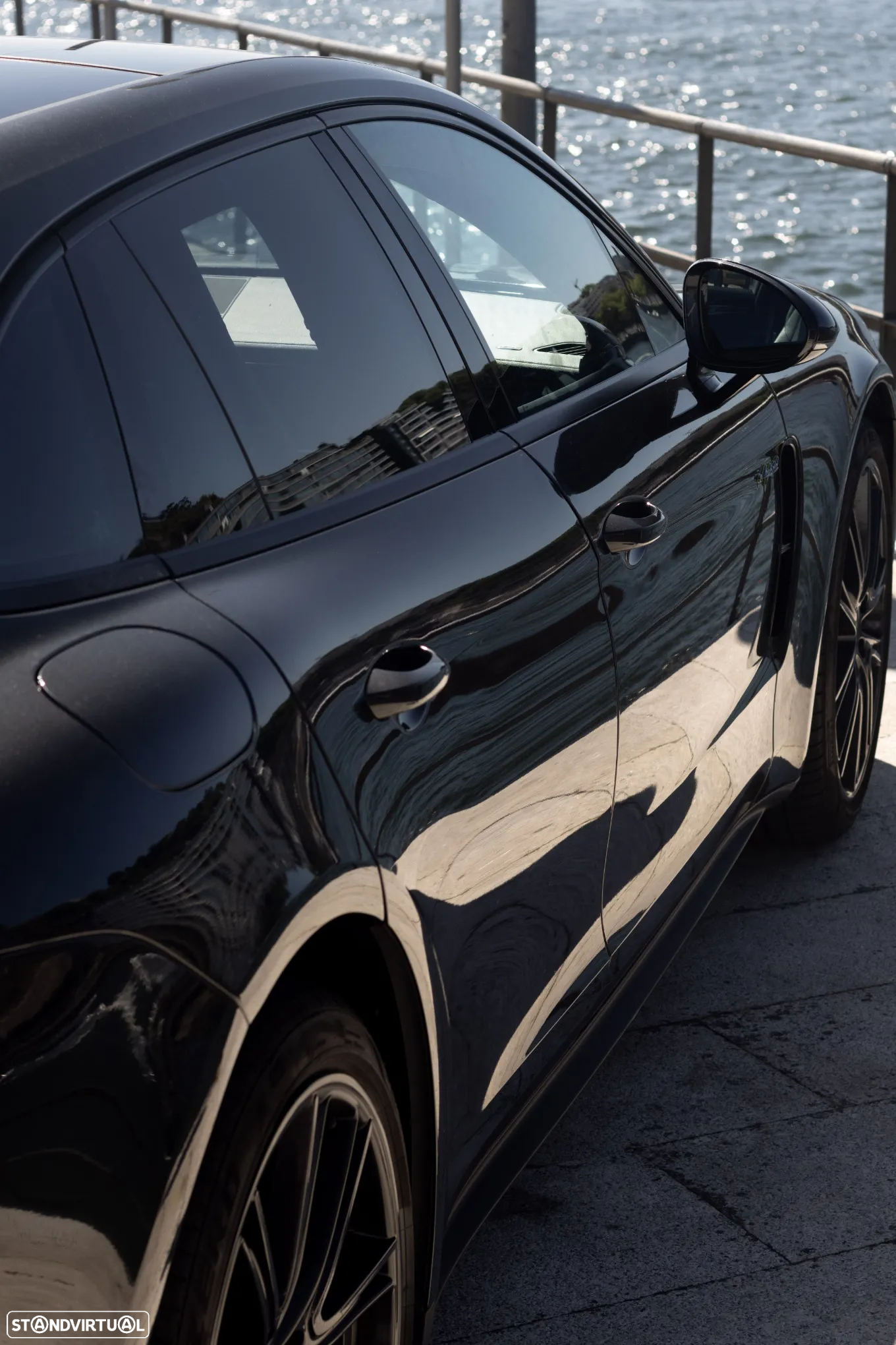 Porsche Panamera Sport Turismo Turbo S E-Hybrid - 24