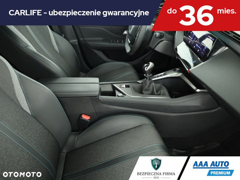 Peugeot 308 - 8