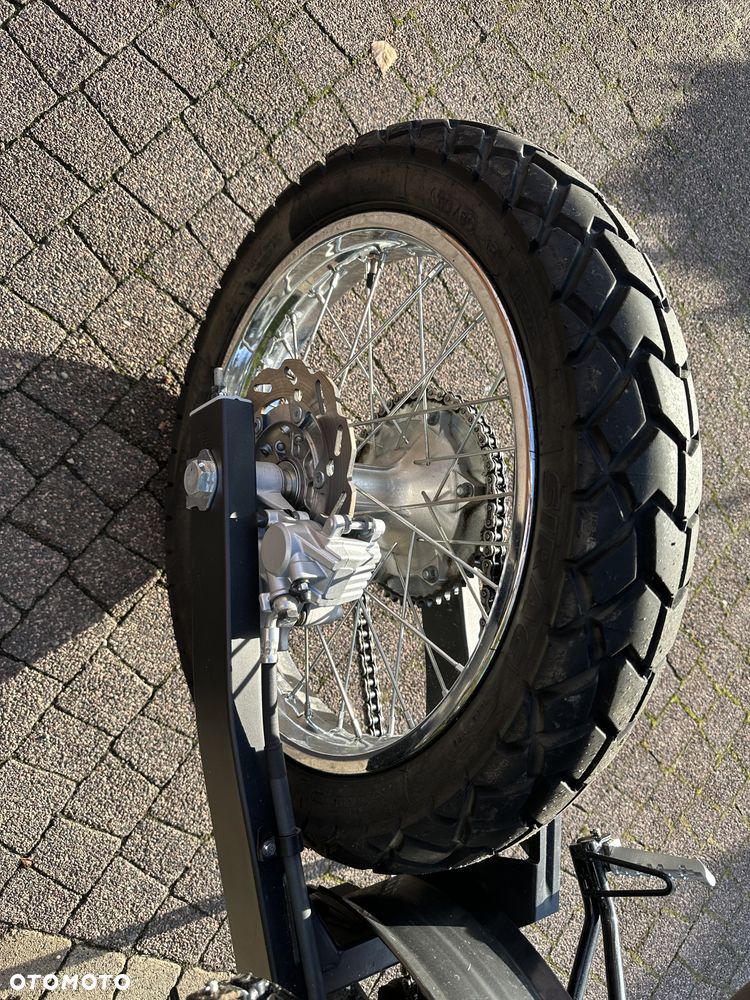 Yamaha WR - 10
