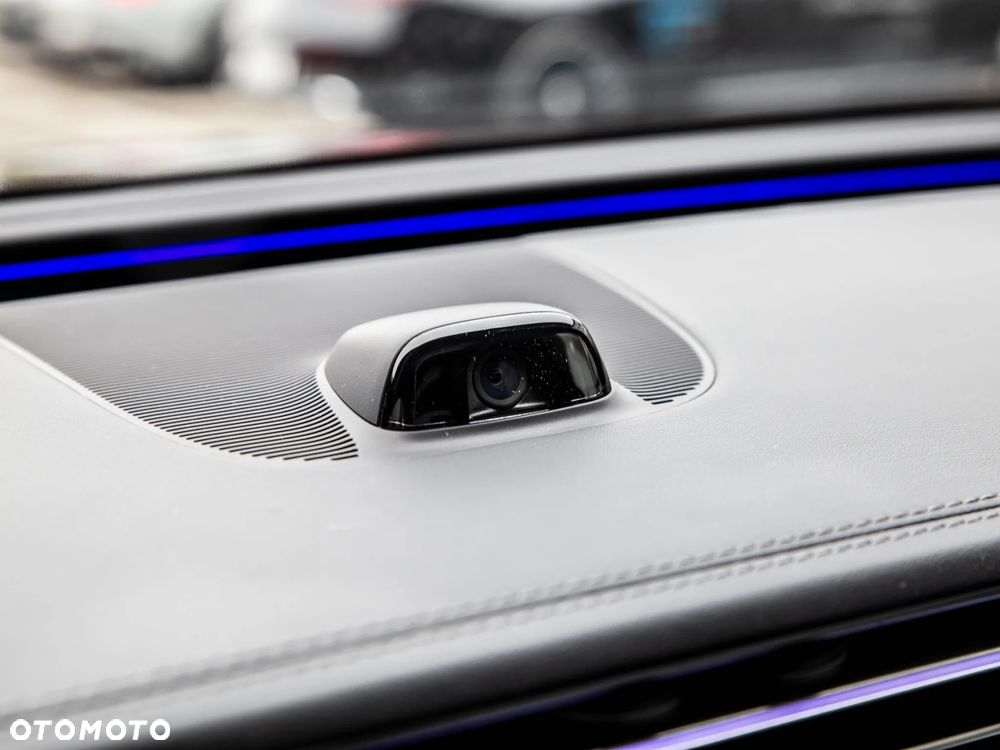 Mercedes-Benz Klasa E 450 d mHEV 4-Matic AMG 9G-Tronic - 22