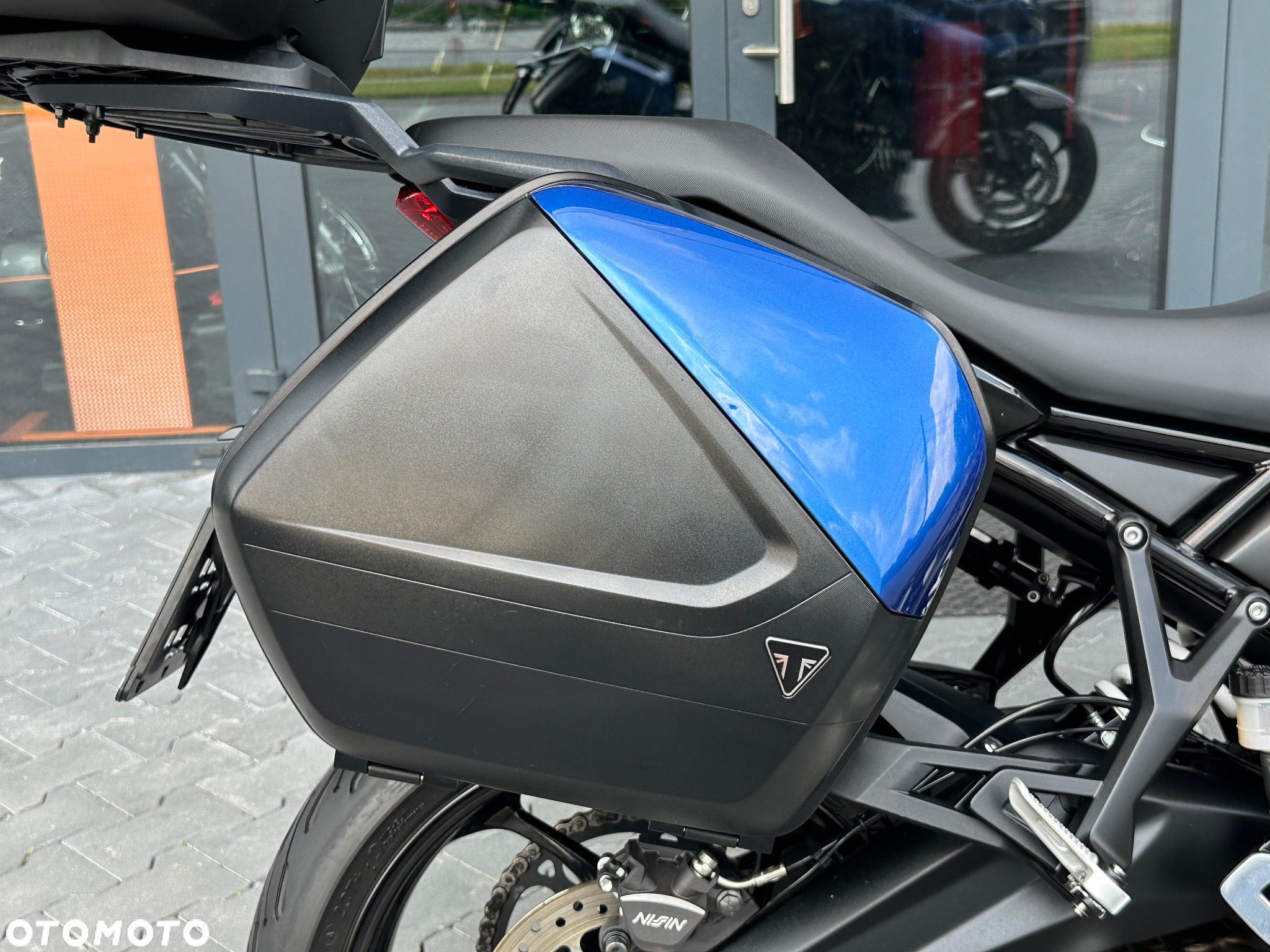 Triumph Tiger - 11