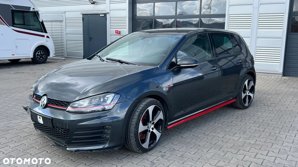 Volkswagen Golf VII 2.0 TSI BMT GTI Performance