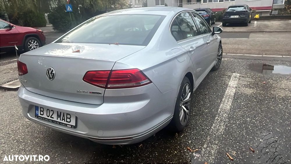 Volkswagen Passat Variant 2.0 TDI 4Motion Comfortline - 6