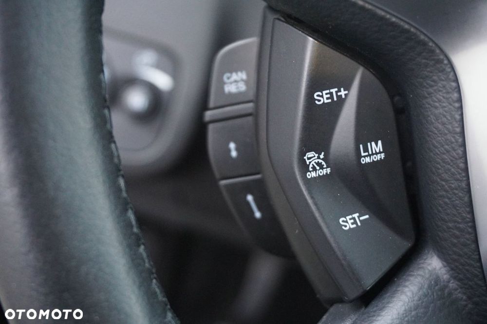 Ford Kuga 2.0 TDCi AWD Titanium - 12