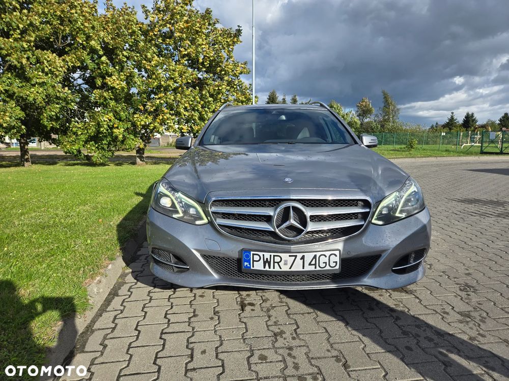 Mercedes-Benz Klasa E - 2