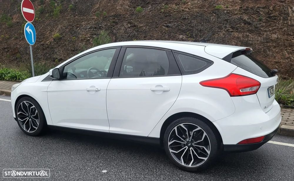 Ford Focus 1.5 TDCi Trend ECOnetic - 10
