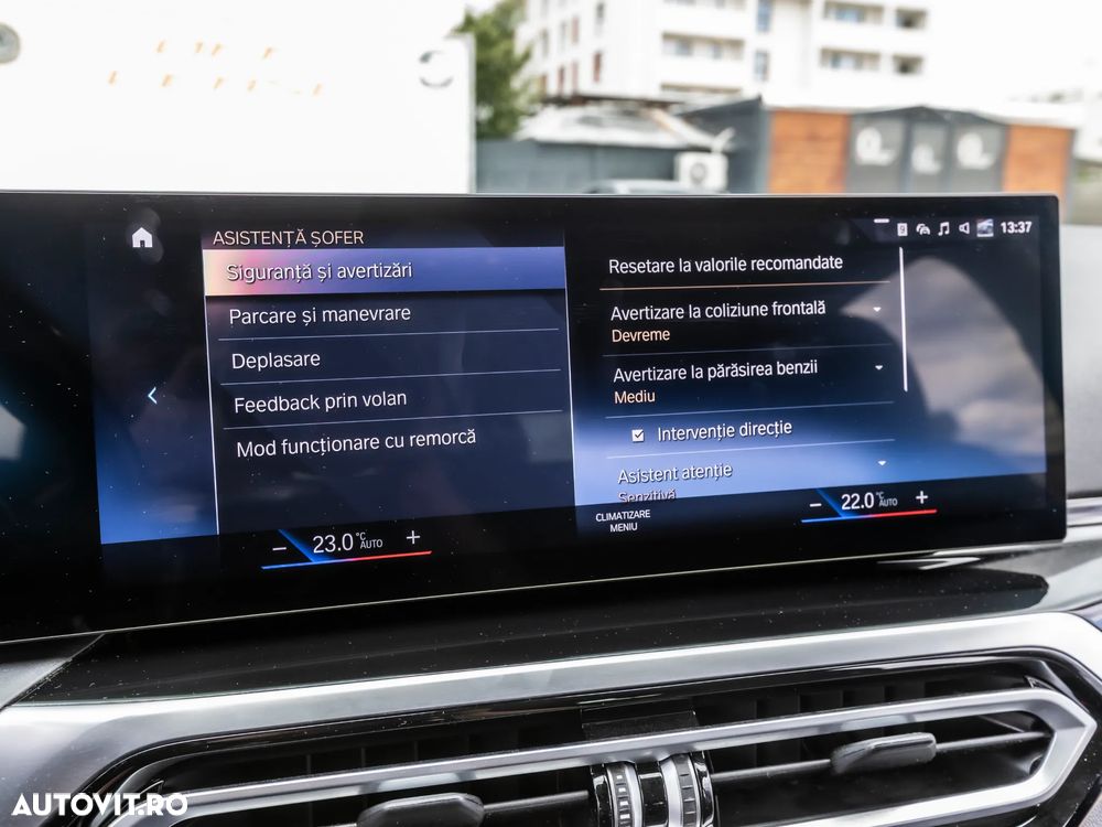 BMW Seria 3 320e AT PHEV - 30