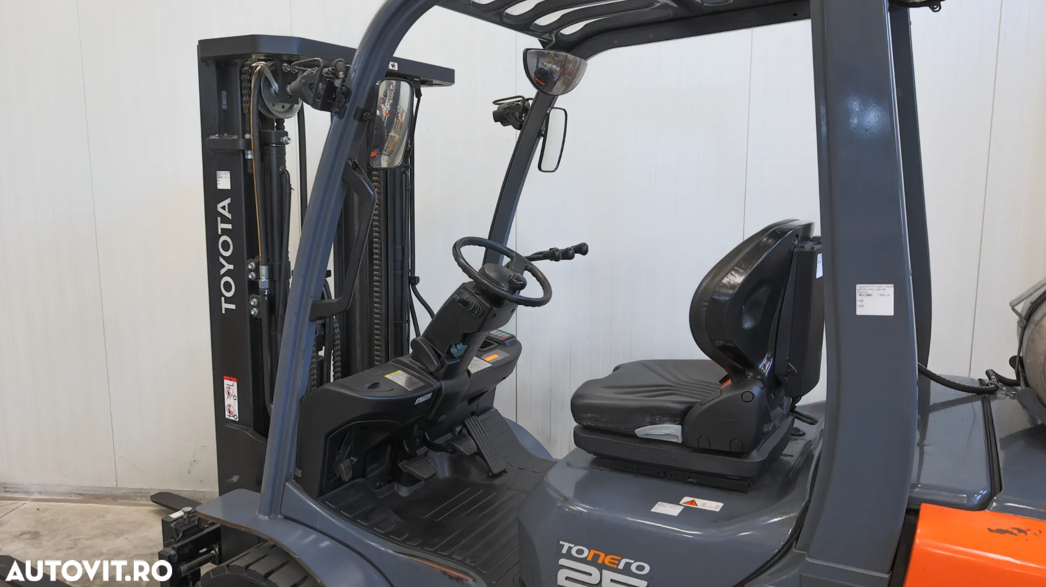 Toyota 02-8FGF25 - 9