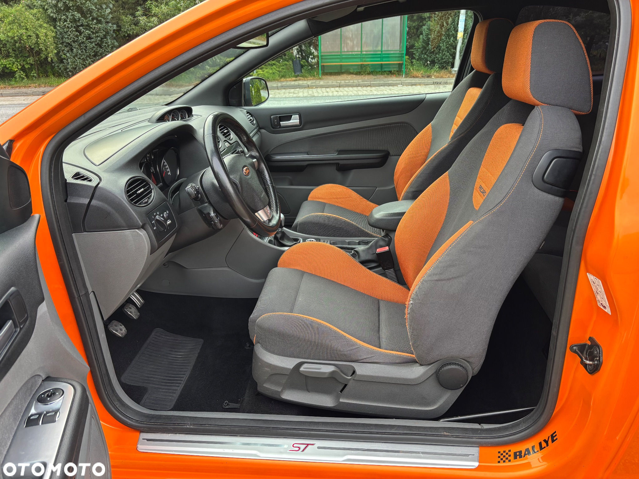 Ford Focus 2.5 ST - 17