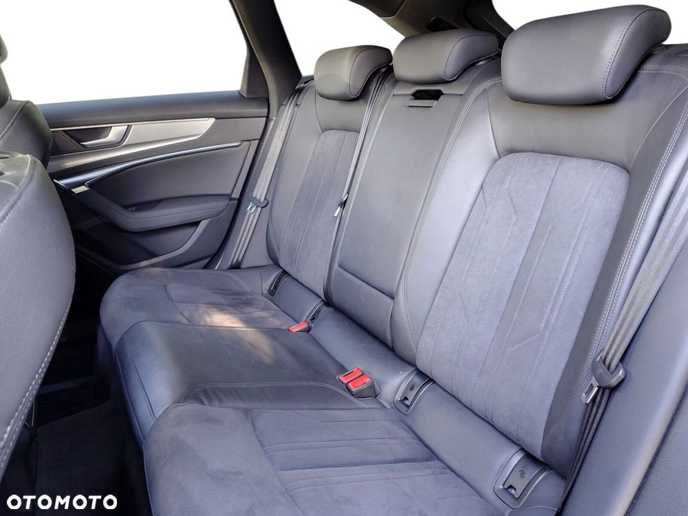 Audi A6 Allroad - 25