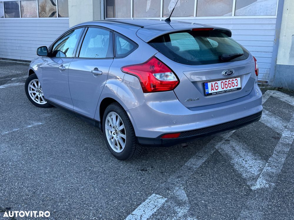 Ford Focus 1.0 EcoBoost Start-Stopp-System SYNC Edition - 4