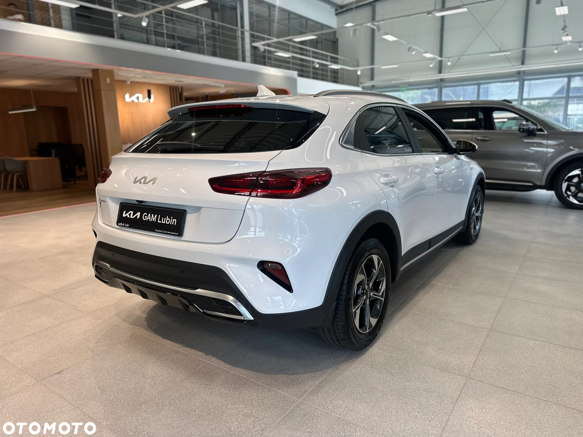 Kia XCeed 1.5 T-GDI M - 3