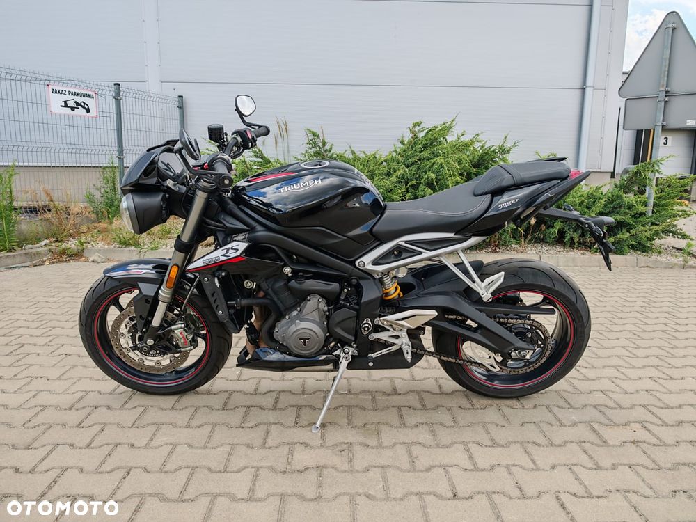 Triumph Street Triple - 2