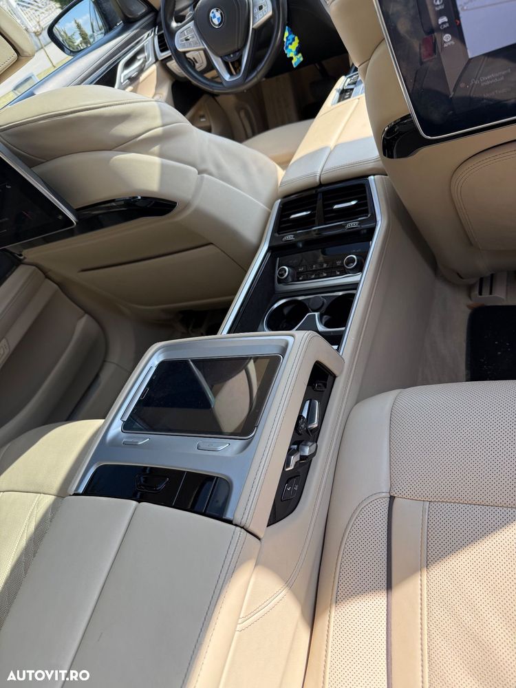 BMW Seria 7 740Ld xDrive - 16